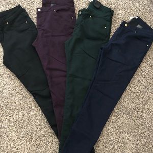 H&M skinny stretch jeggings. Like-new.